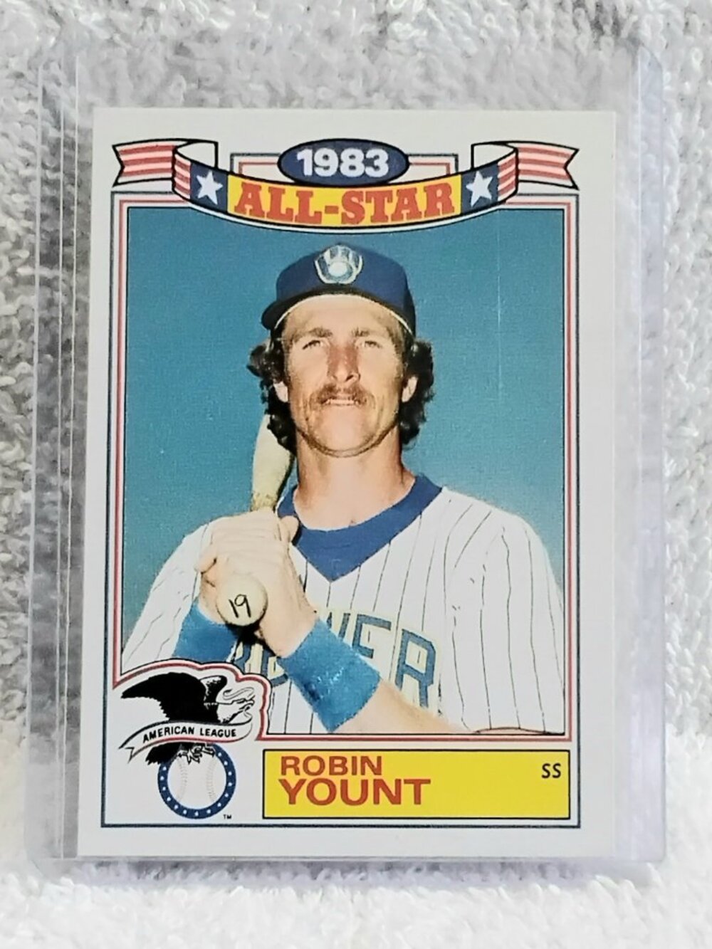 5/$20 Mint 1983 Topps Robin Yount All-Star Commemorative MLB Card 5!!